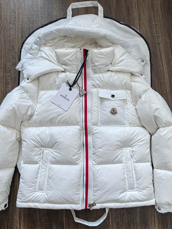 Moncler sz1-6 24cr116 (1)