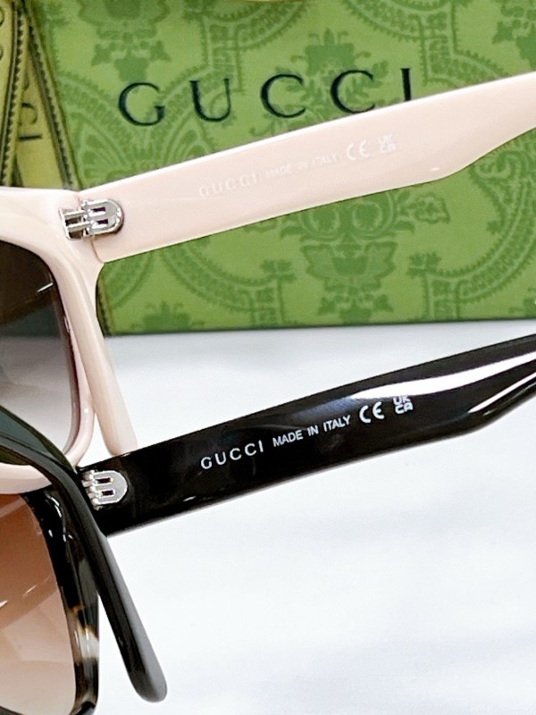 Gucci Glasses 08smh120 (1)