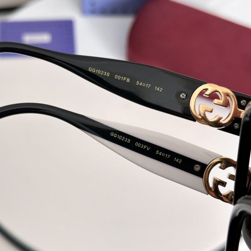 Gucci Glasses 08smh66 (1)