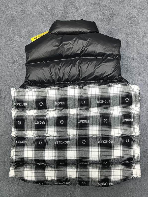 Moncler sz1-5 24cx03 (1)
