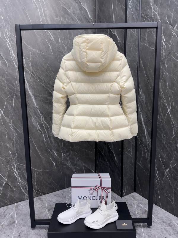 Moncler sz0-3 fxtx79 (1)
