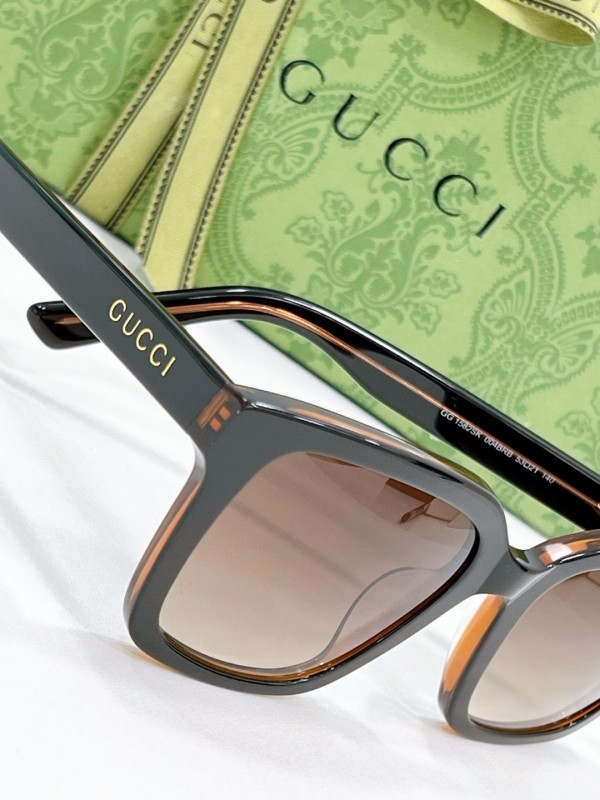 Gucci Glasses 08smh105 (1)