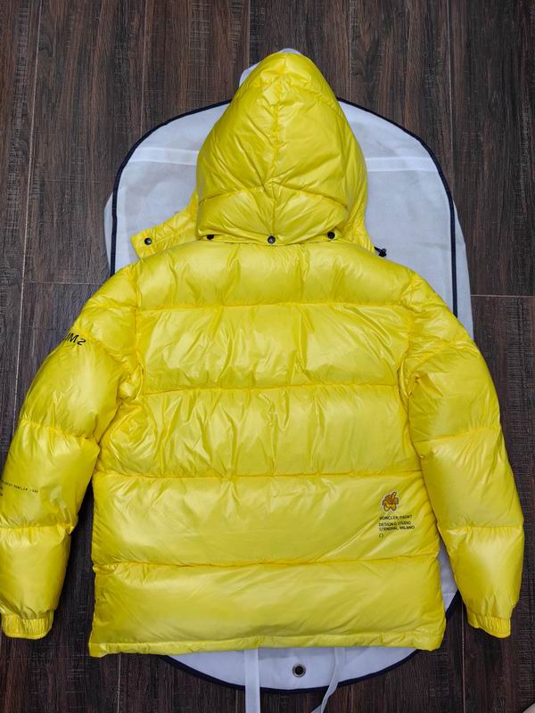 Moncler sz1-6 24cr104 (1)