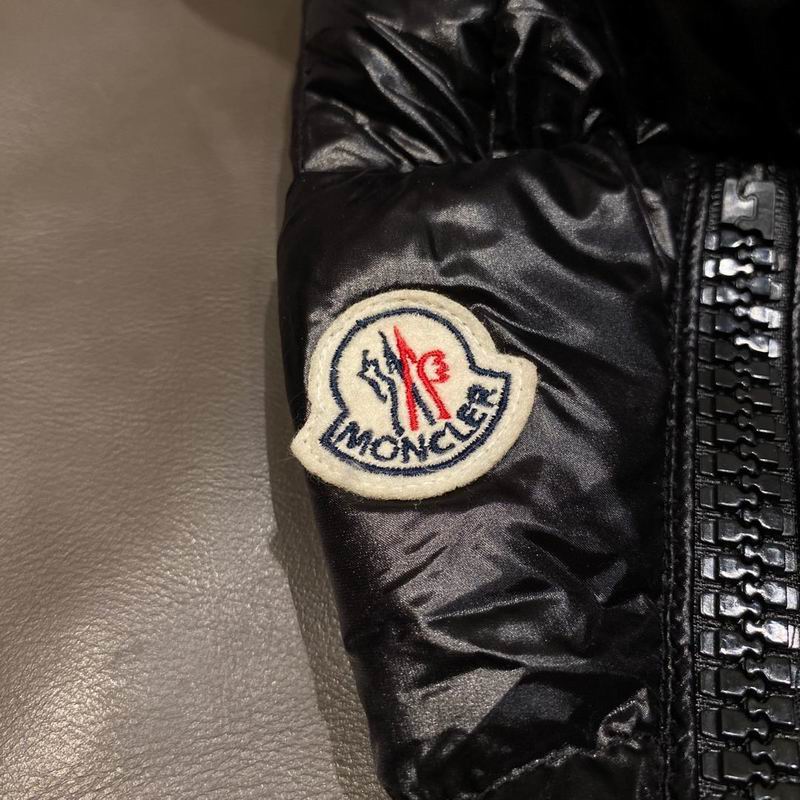 Moncler sz0-3 fxtx51 (1)