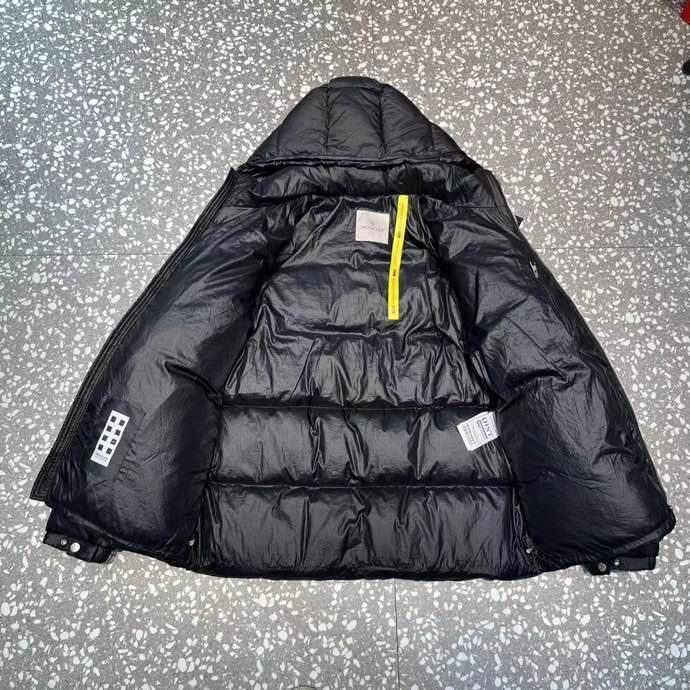 Moncler sz1-5 24cx28 (1)
