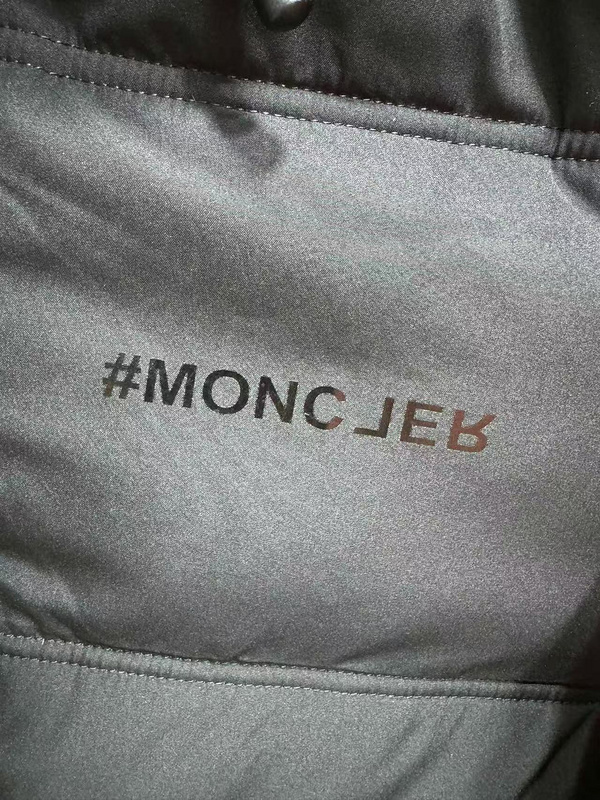 Moncler sz1-5 8qx06 (1)