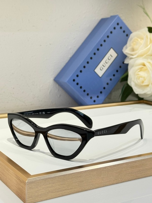 Gucci Glasses 08smh125 (1)