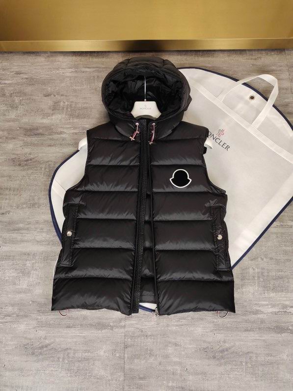 Moncler sz1-5 24cx01 (1)