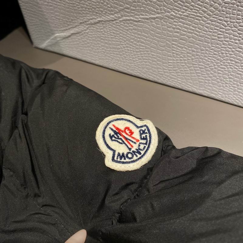 Moncler sz0-3 fxtx48 (1)