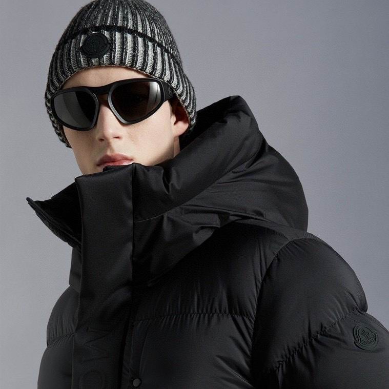 Moncler sz1-5 24cx14 (1)