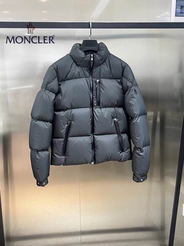 Moncler sz1-5 24cx27 (1)