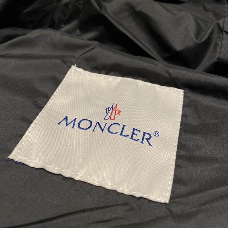 Moncler sz1-5 fxtx37 (1)