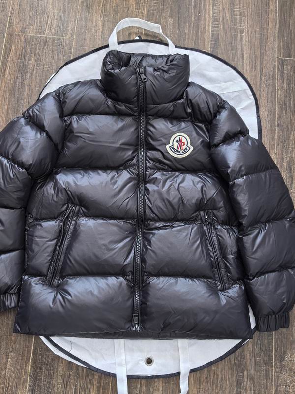 Moncler sz1-5 24cr109 (1)