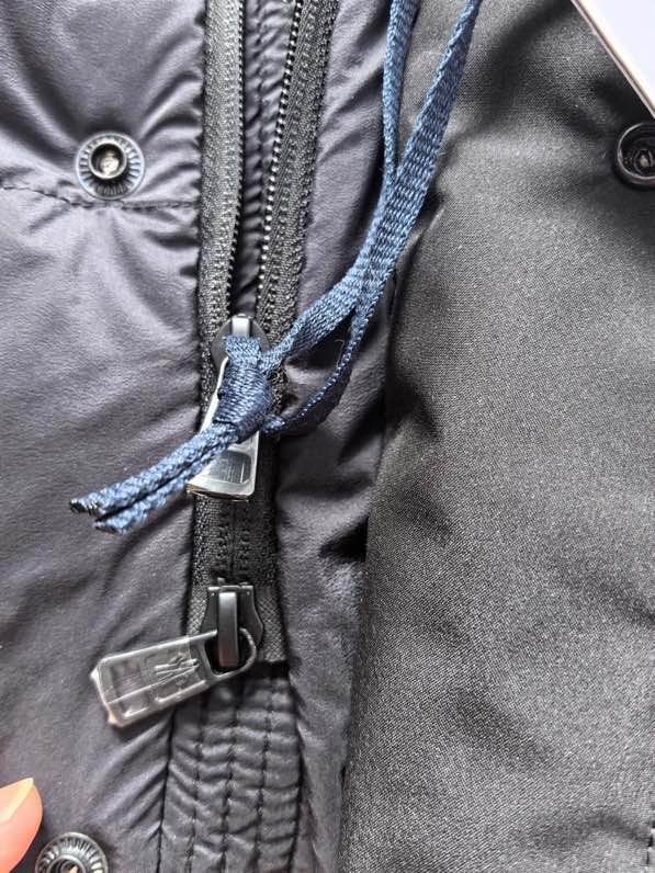 Moncler sz1-5 24cx14 (1)
