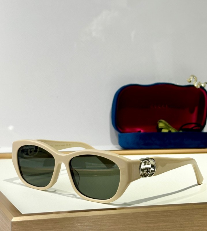 Gucci Glasses 08smh28 (1)