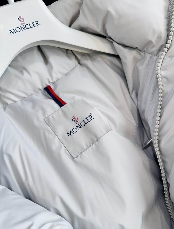 Moncler sz0-4 fxtx57 (1)