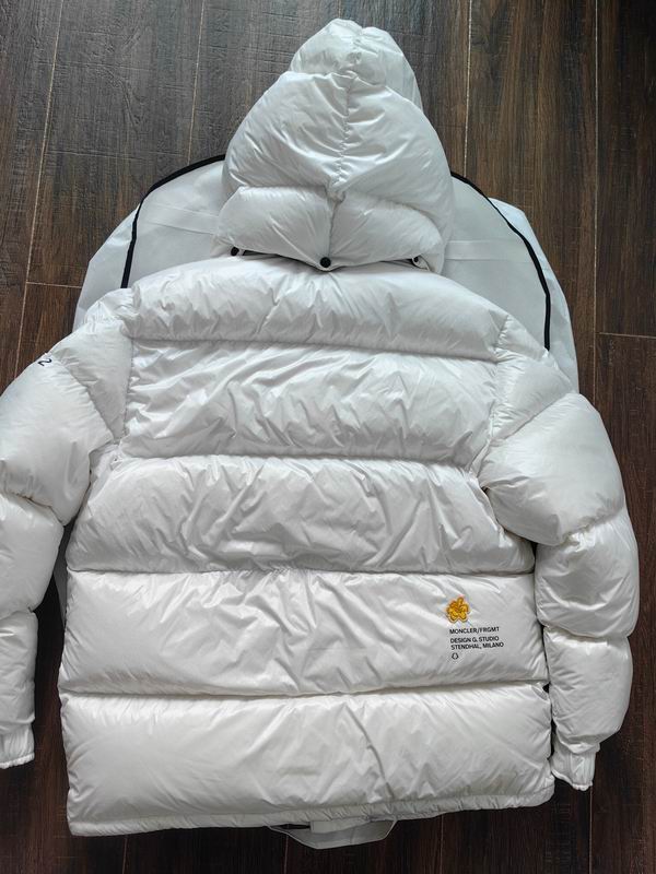 Moncler sz1-6 24cr103 (1)