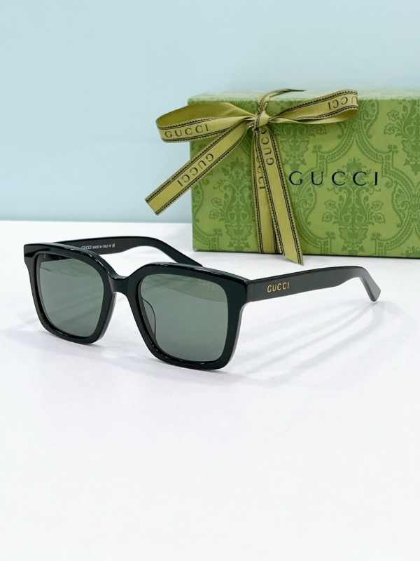 Gucci Glasses 08smh105 (1)