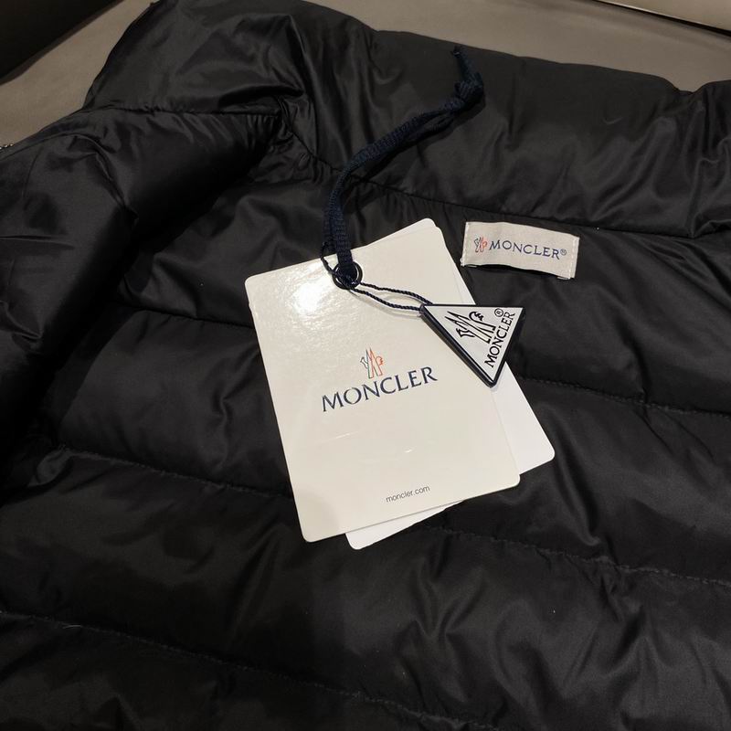 Moncler S-L fxtx42 (1)