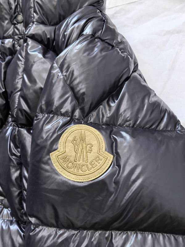 Moncler sz1-5 24cr101 (1)