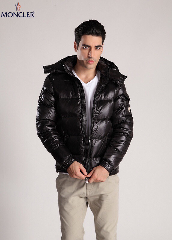 Moncler sz1-5 24cr112 (1)