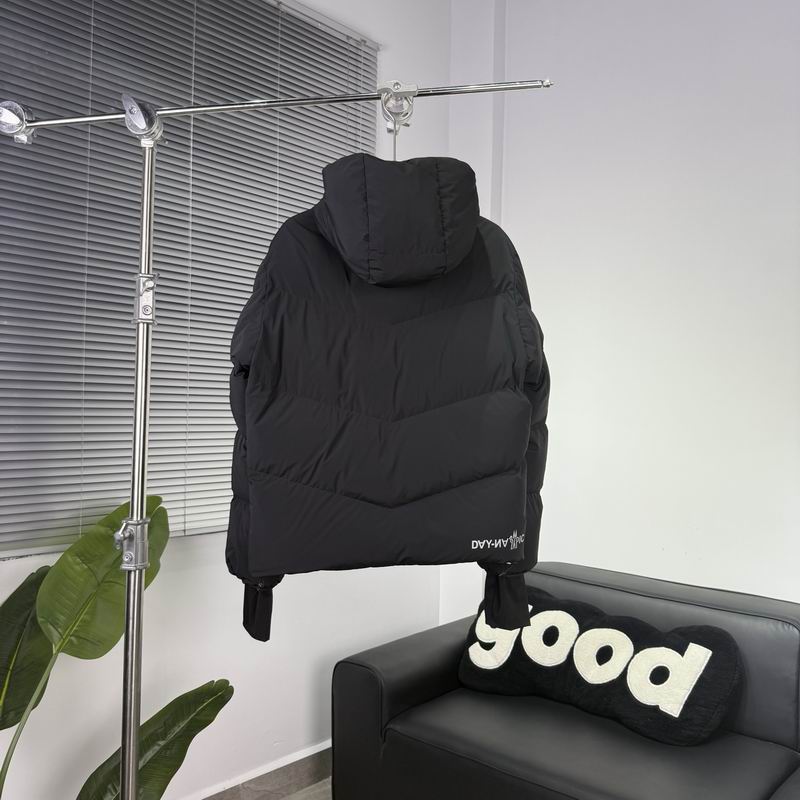 Moncler sz1-5 fxtx86 (1)
