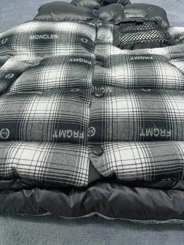 Moncler sz1-5 24cx03 (1)