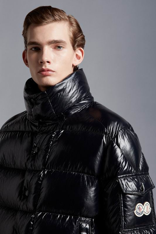 Moncler sz1-5 24cx24 (1)