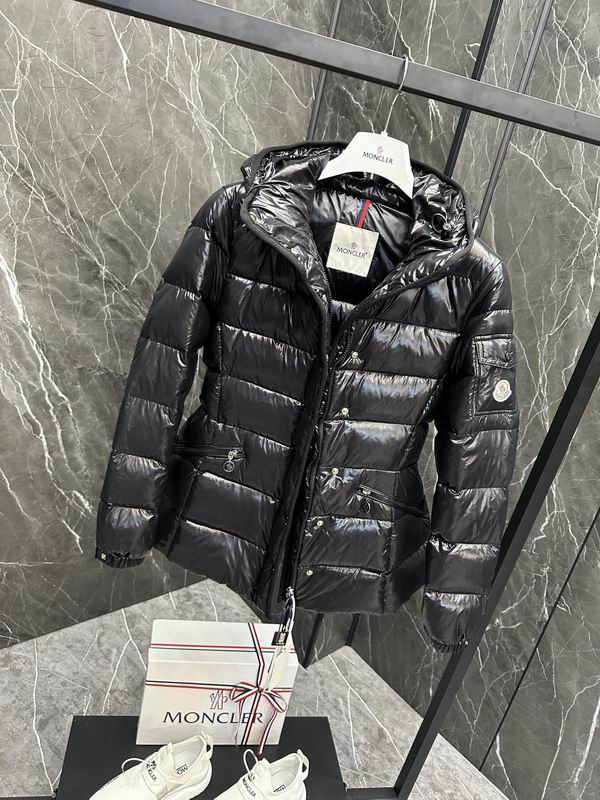 Moncler sz0-3 fxtx79 (1)