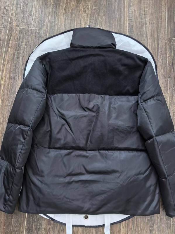 Moncler sz1-5 24cr119 (1)