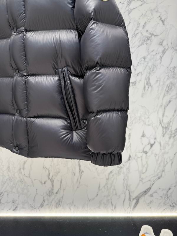 Moncler sz1-5 fxtx89 (1)