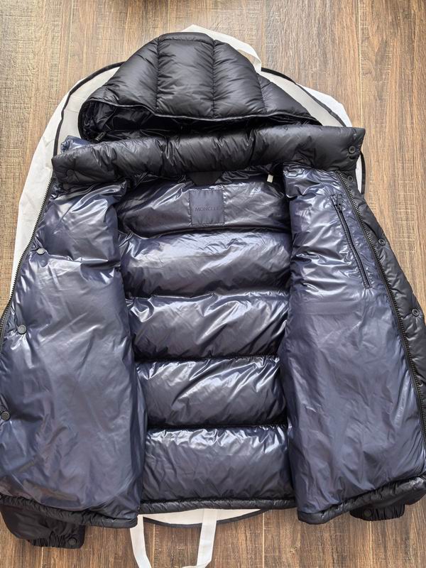 Moncler sz1-5 24cx23 (1)