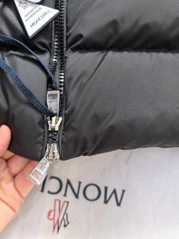 Moncler sz1-5 24cx21 (1)