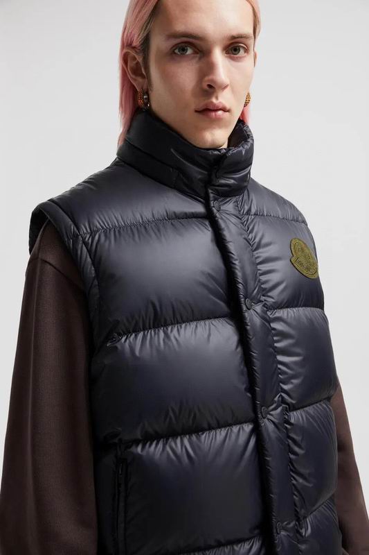 Moncler sz1-5 24cx23 (1)