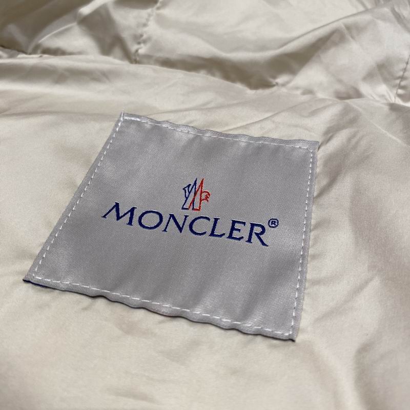 Moncler sz1-5 fxtx38 (1)