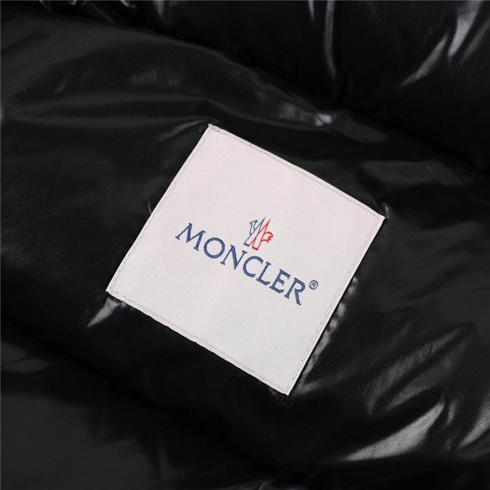 Moncler sz1-5 24cx08 (1)
