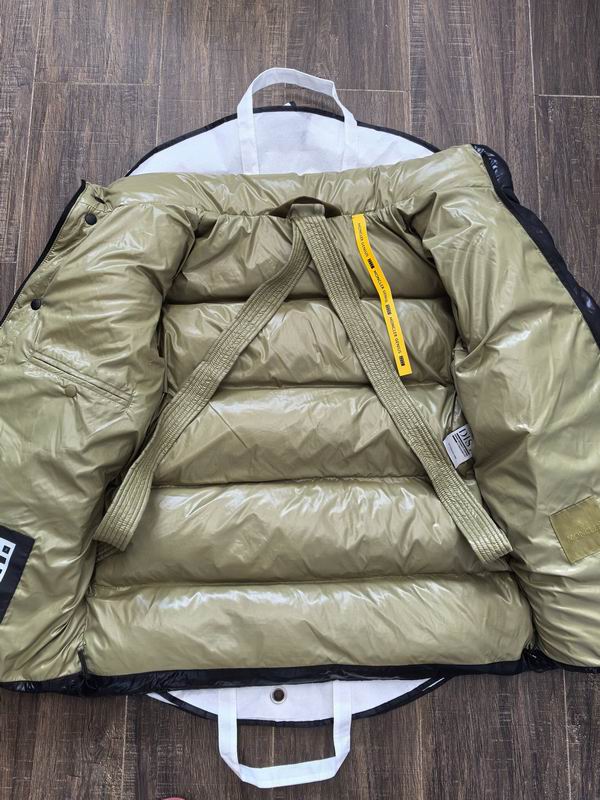 Moncler sz1-5 24cr101 (1)