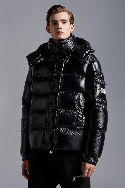 Moncler sz1-5 24cx24 (1)