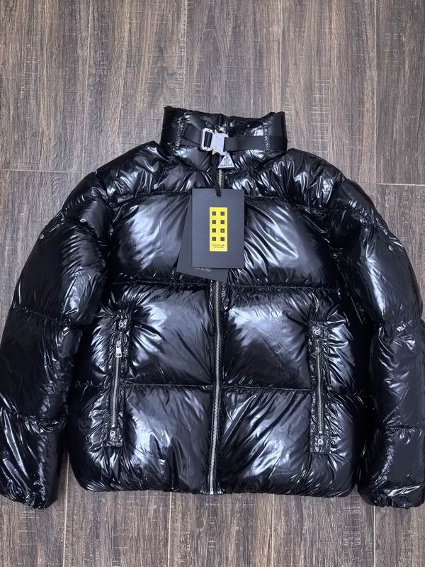 Moncler sz1-5 24cx22 (2)