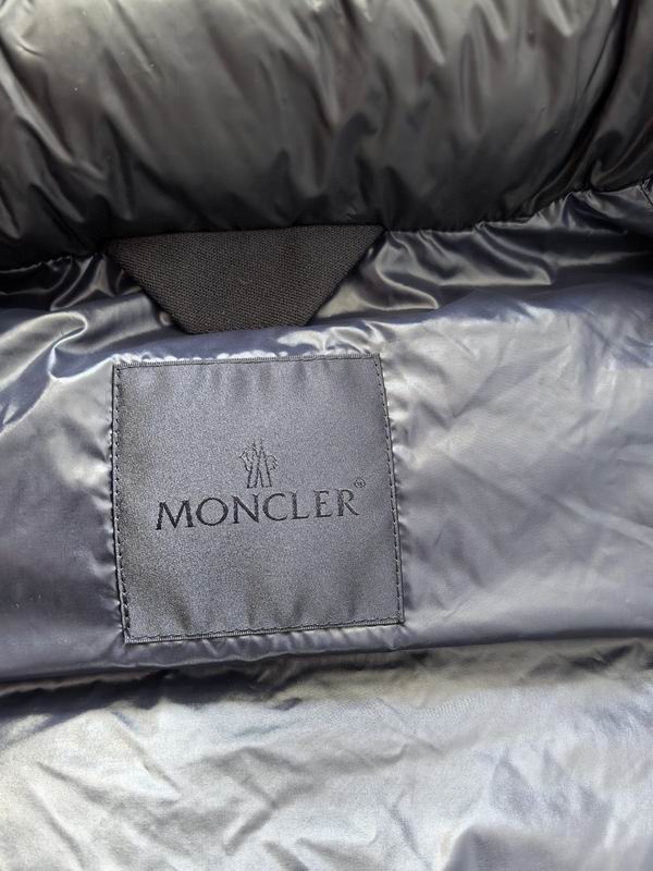 Moncler sz1-5 24cx23 (1)