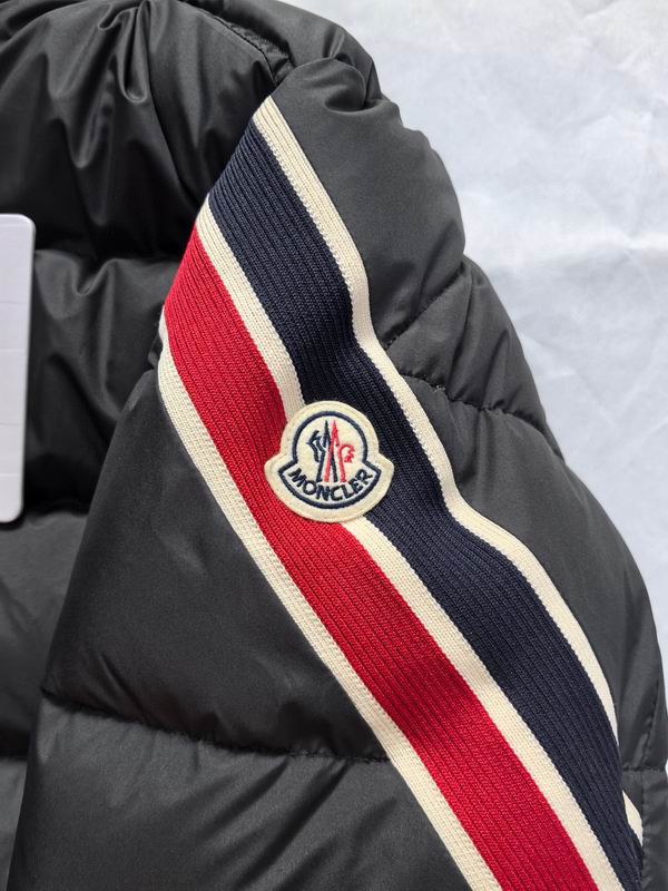 Moncler sz1-5 24cx21 (1)