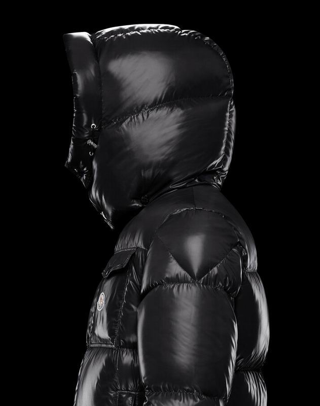 Moncler sz1-5 24cx06 (1)