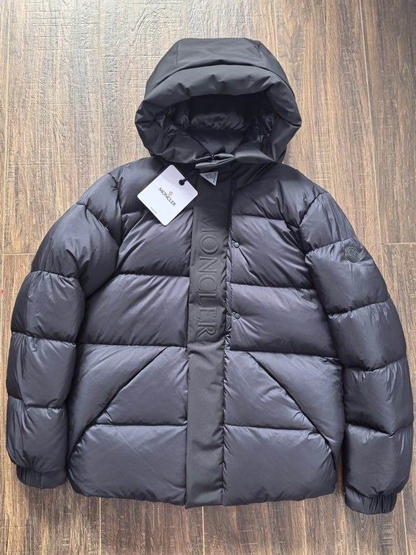 Moncler sz1-5 24cx14 (1)