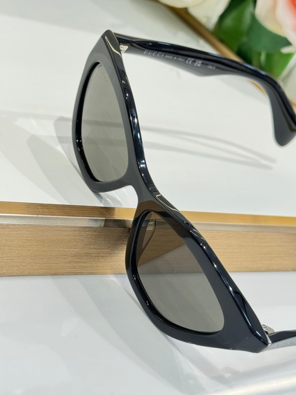 Gucci Glasses 08smh125 (1)