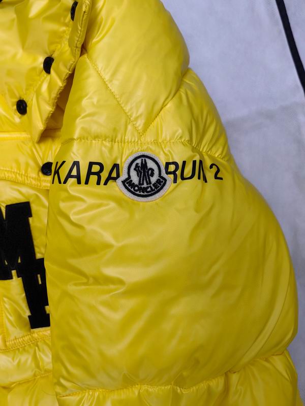 Moncler sz1-6 24cr104 (1)