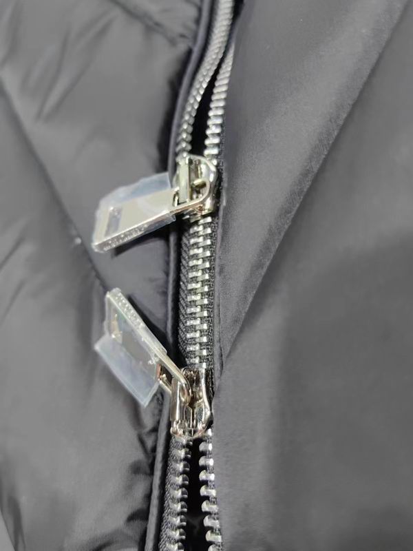 Moncler S-L fxtx100 (1)