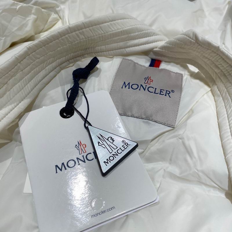 Moncler sz0-3 fxtx52 (1)