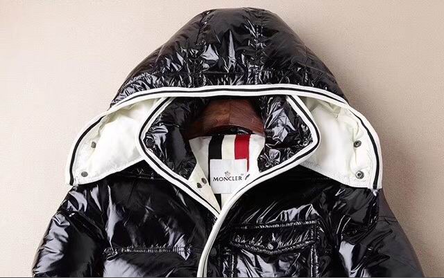 Moncler sz1-6 24cx25 (1)