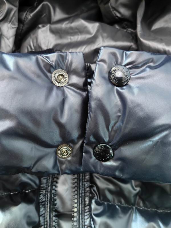 Moncler sz1-5 24cr113 (1)