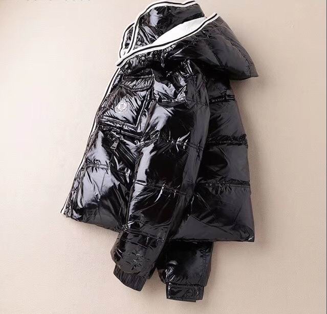 Moncler sz1-6 24cx25 (1)